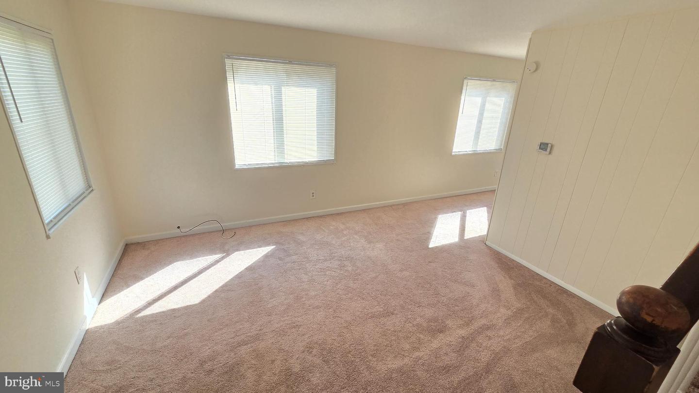 27 Hudson St Property Photo 4