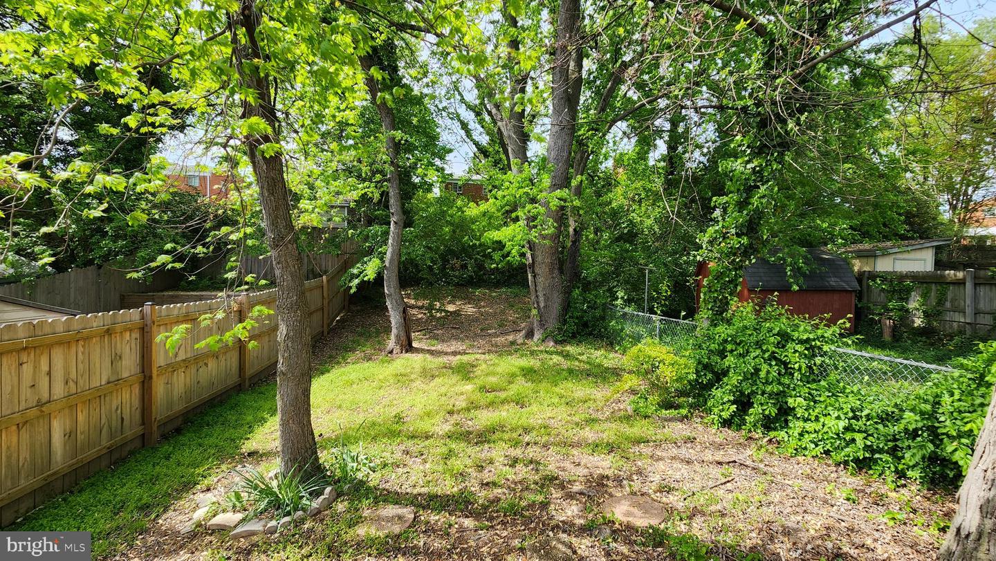 27 Hudson St Property Photo 17