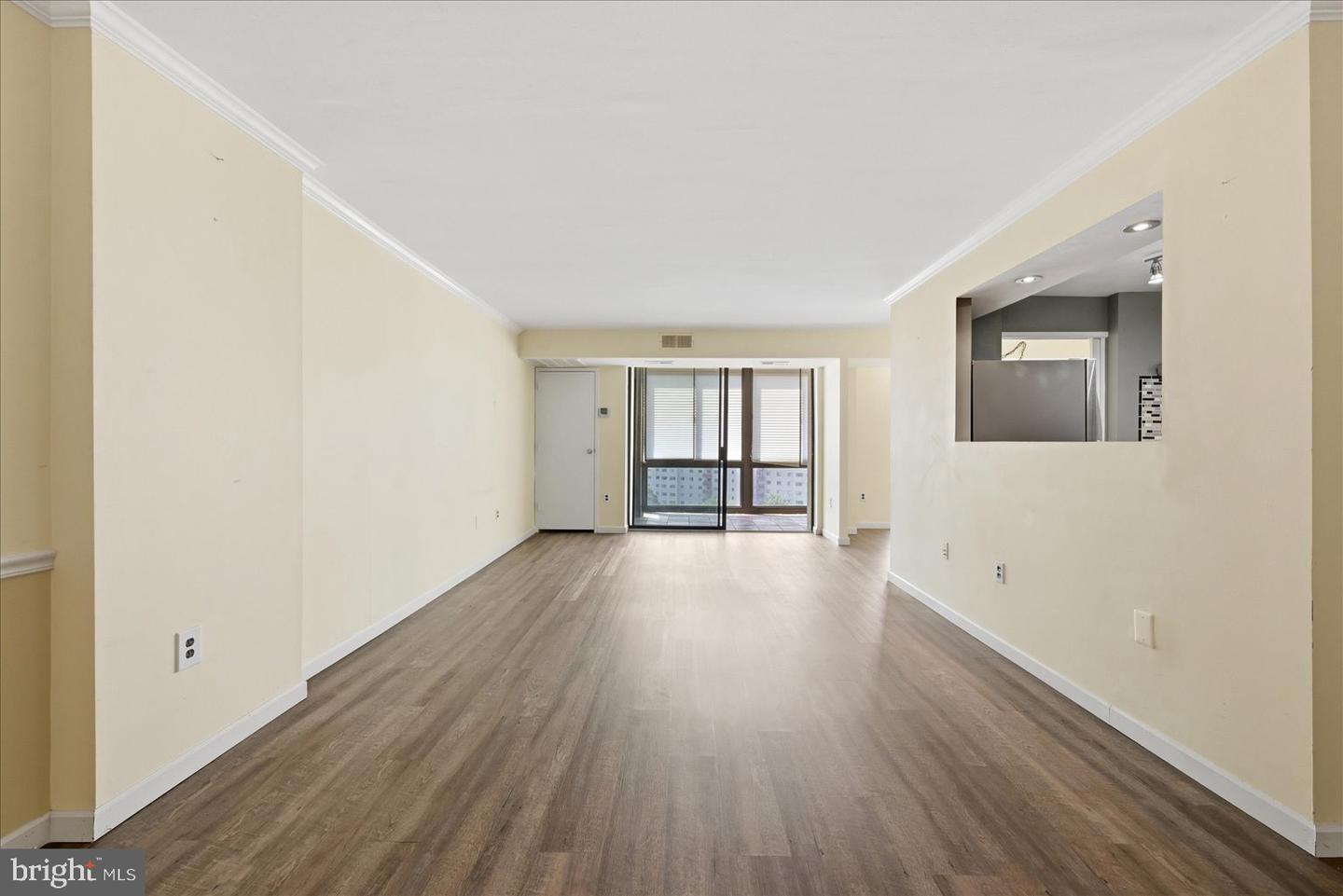 5300 Holmes Run Pkwy #1418 Property Photo 7
