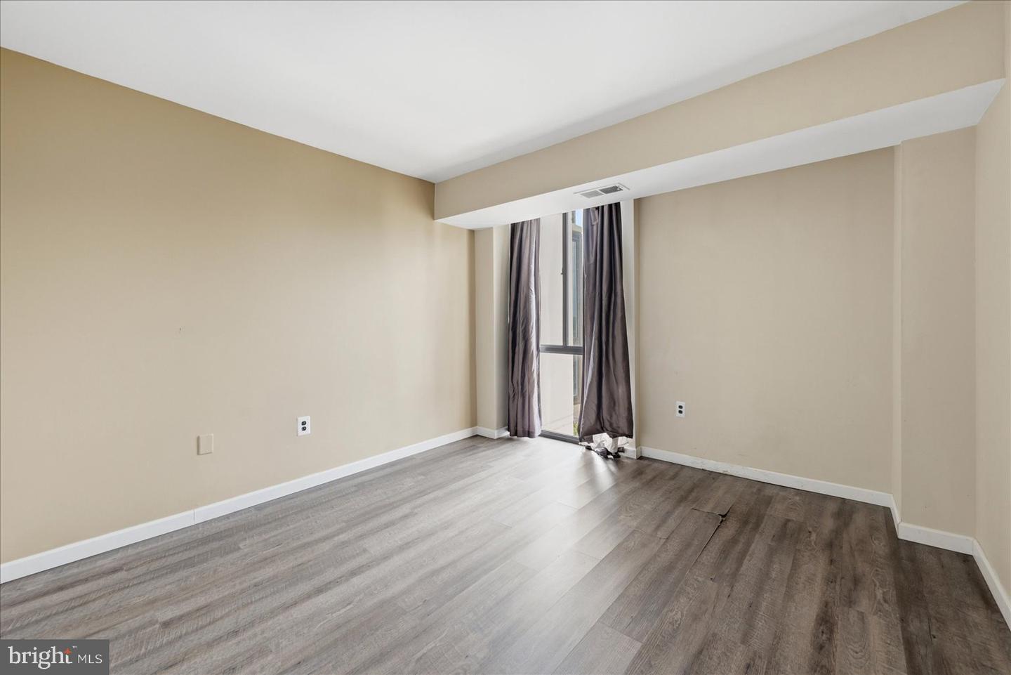 5300 Holmes Run Pkwy #1418 Property Photo 19