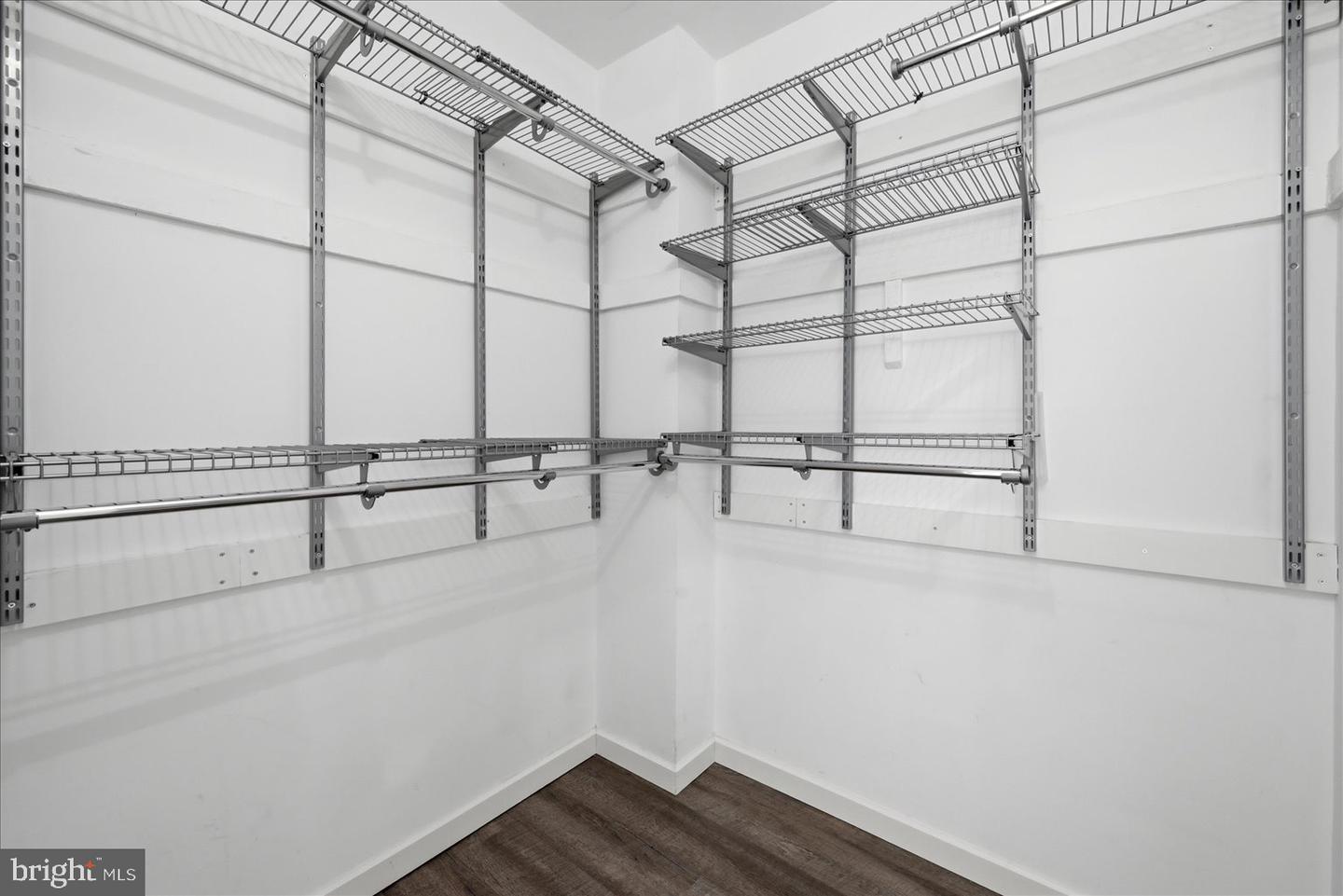 5300 Holmes Run Pkwy #1418 Property Photo 26