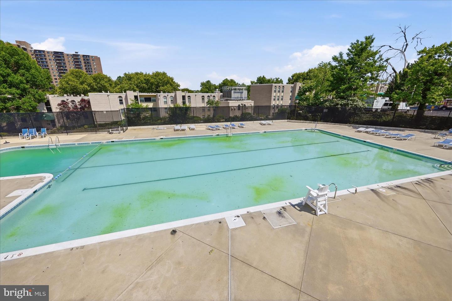 5300 Holmes Run Pkwy #1418 Property Photo 43
