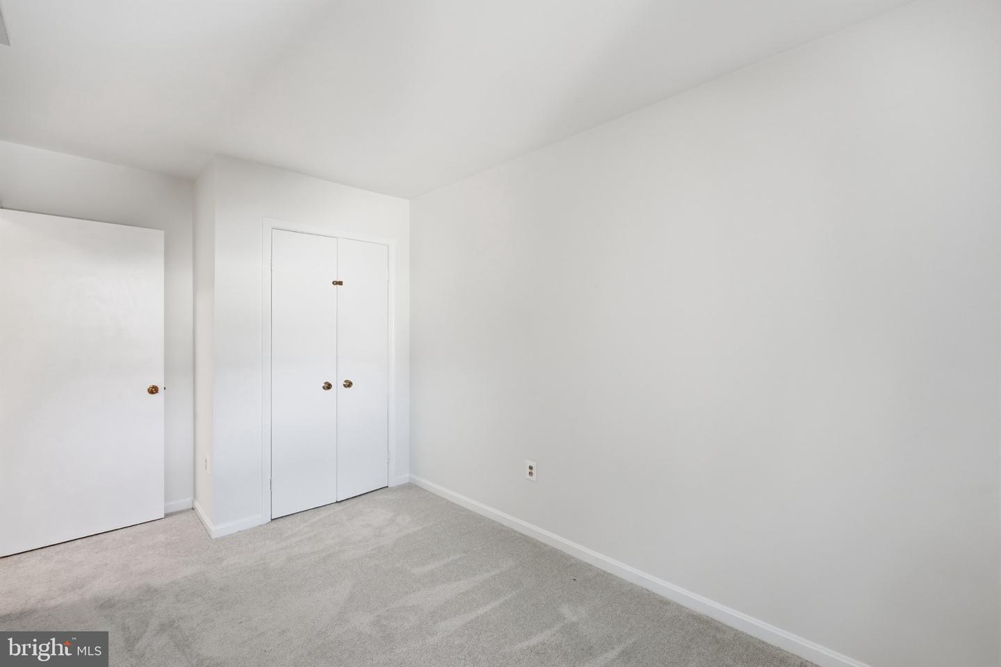 9 Leadbeater St #1/2 Property Photo 27
