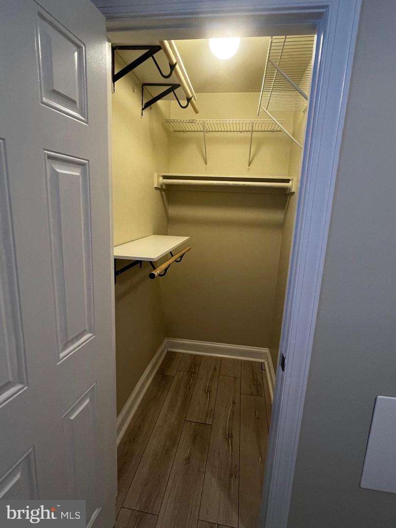 1219 Oronoco St #101 Property Photo 16