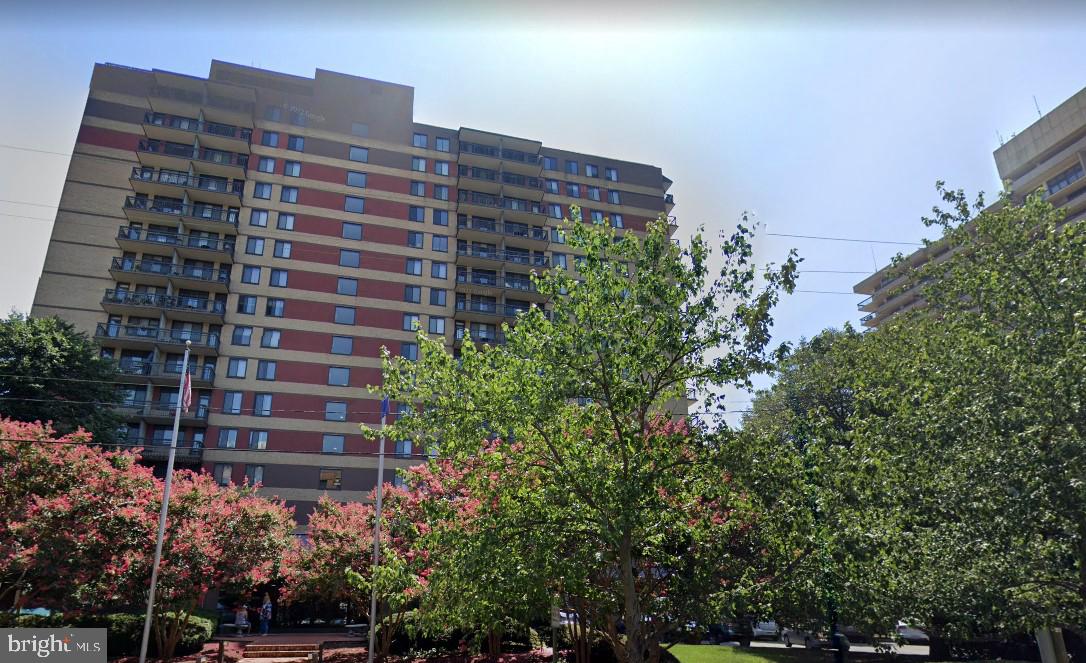 801 N PITT ST #1410 Property Photo 1