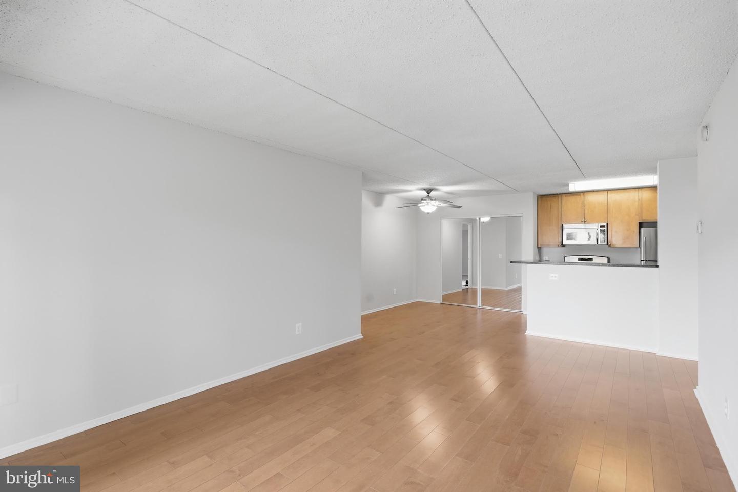 60 S Van Dorn St #202 Property Photo 5