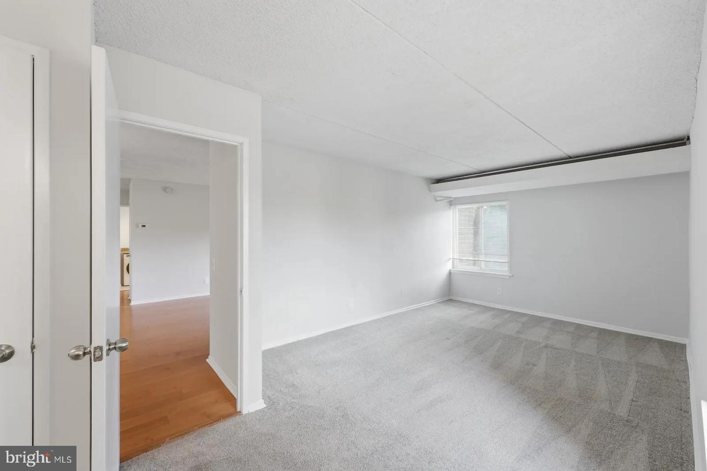 60 S Van Dorn St #202 Property Photo 17