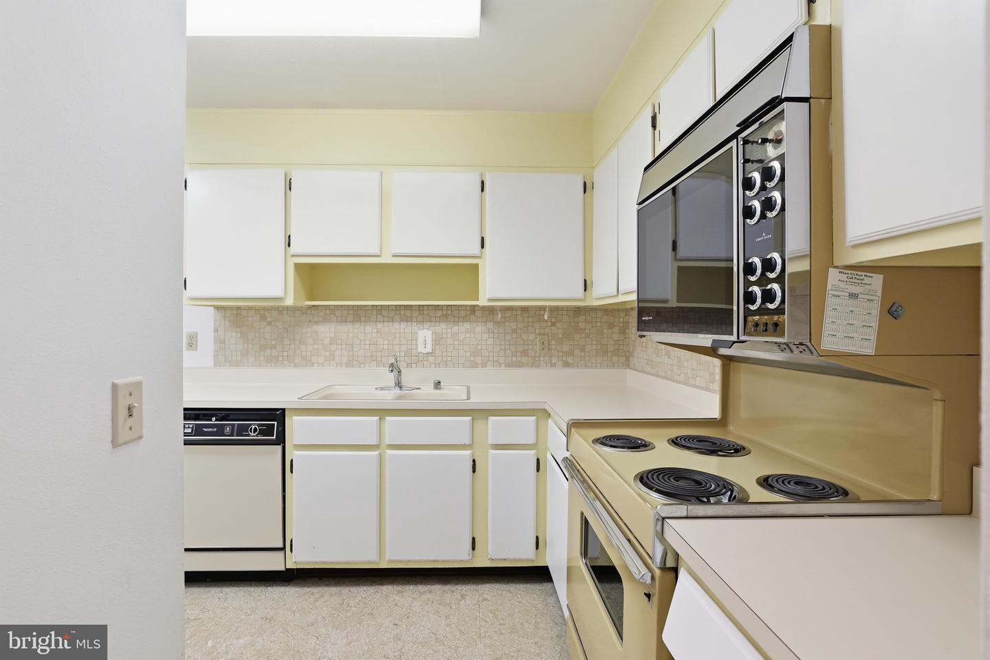 6101 Edsall Rd #502 Property Photo 8