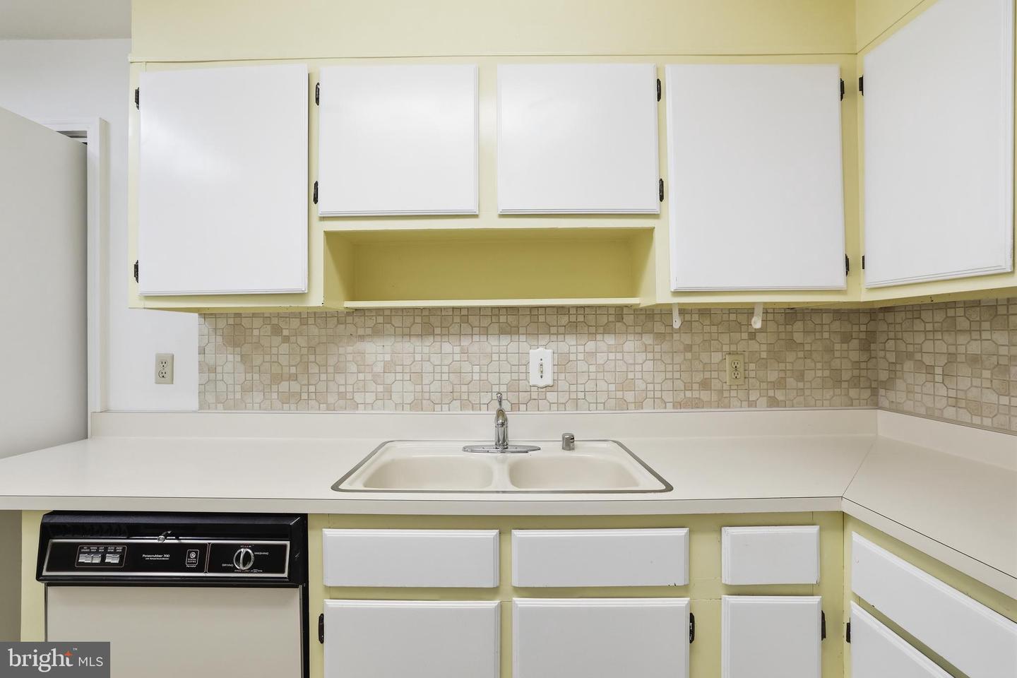 6101 Edsall Rd #502 Property Photo 11