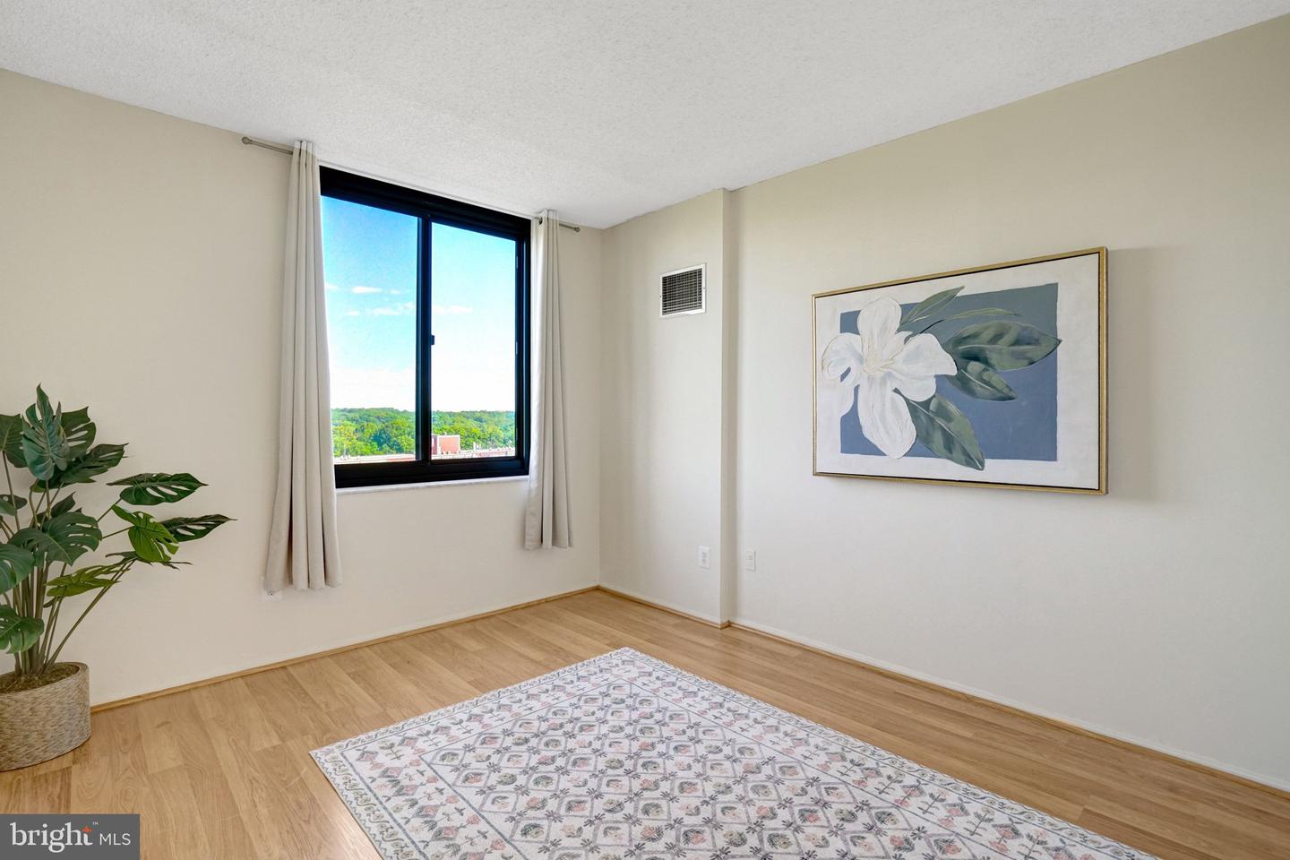 5500 Holmes Run Pkwy #1118 Property Photo 13