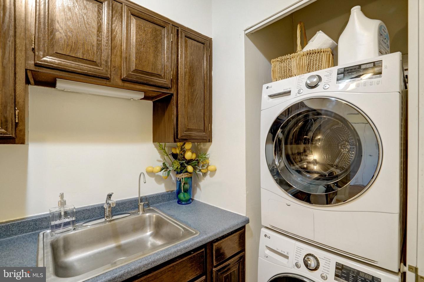 5500 Holmes Run Pkwy #1118 Property Photo 21