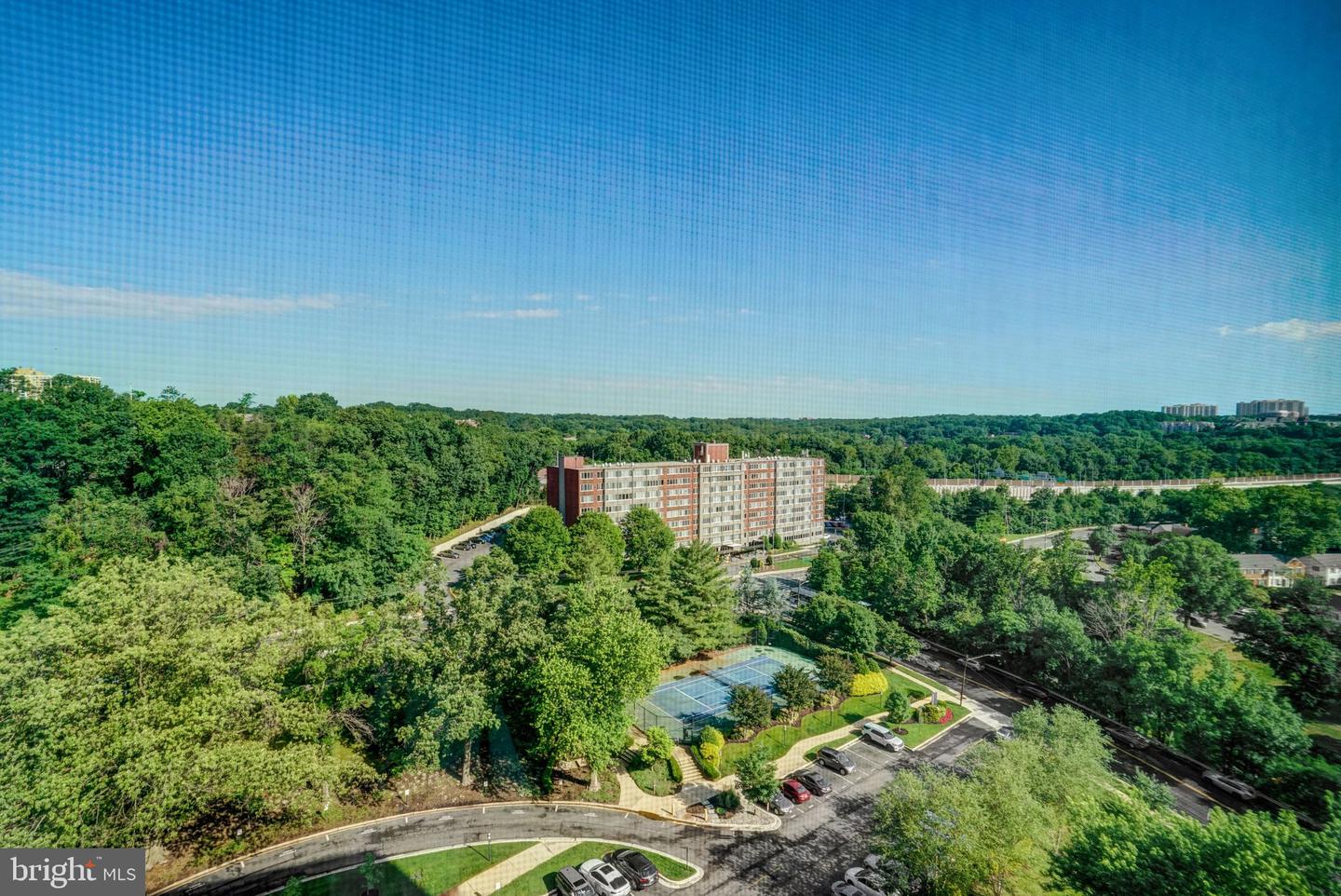 5500 Holmes Run Pkwy #1118 Property Photo 26