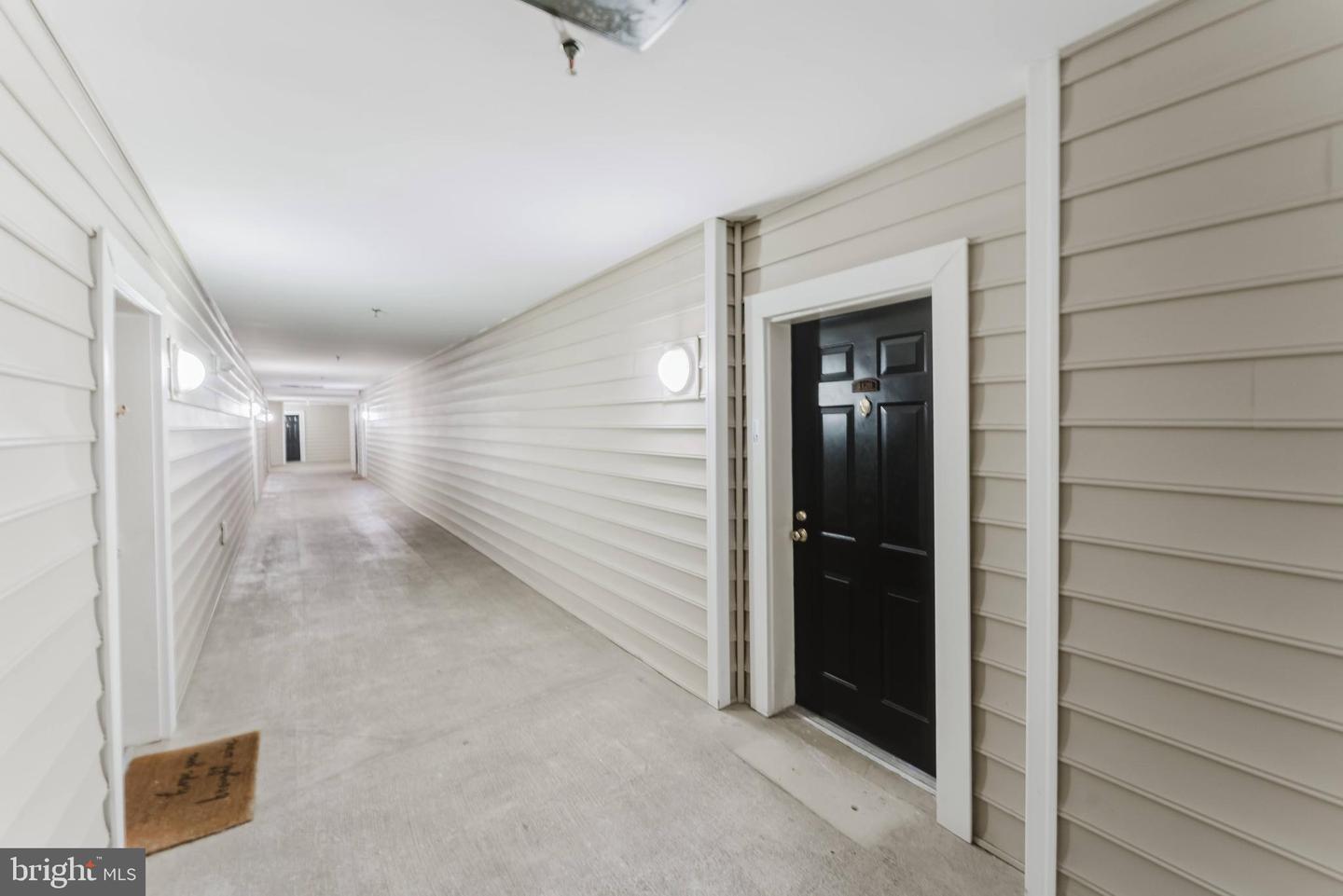 4551 Strutfield Ln #4128 Property Photo 9