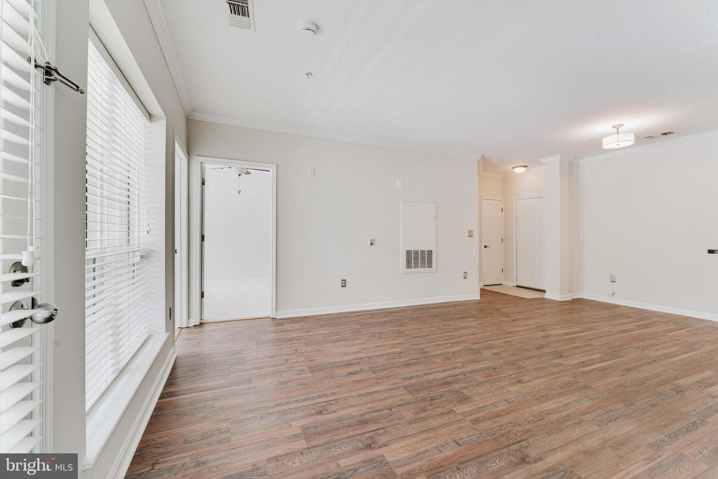 4551 Strutfield Ln #4128 Property Photo 16