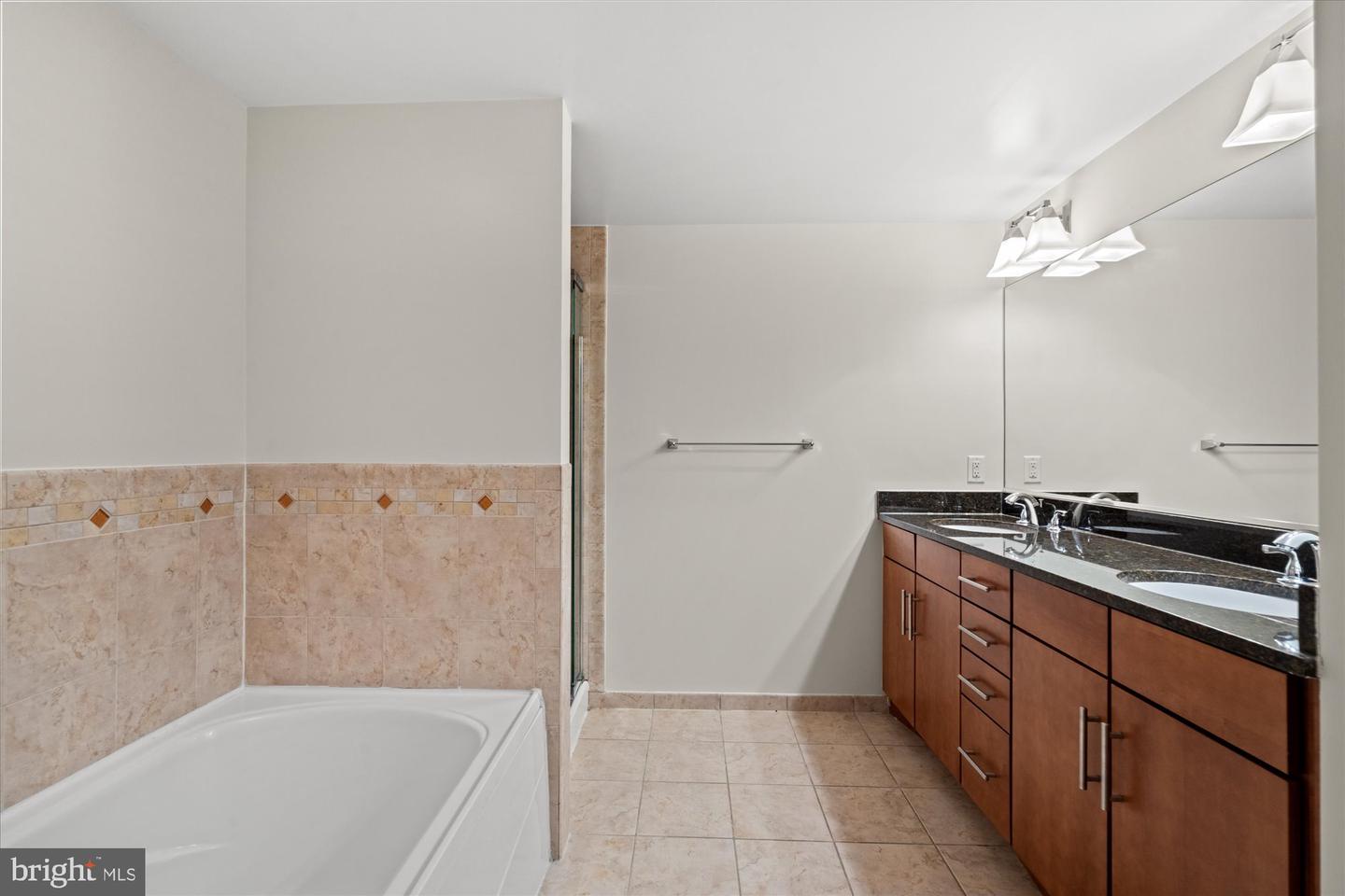 1111 Oronoco St #441 Property Photo 24
