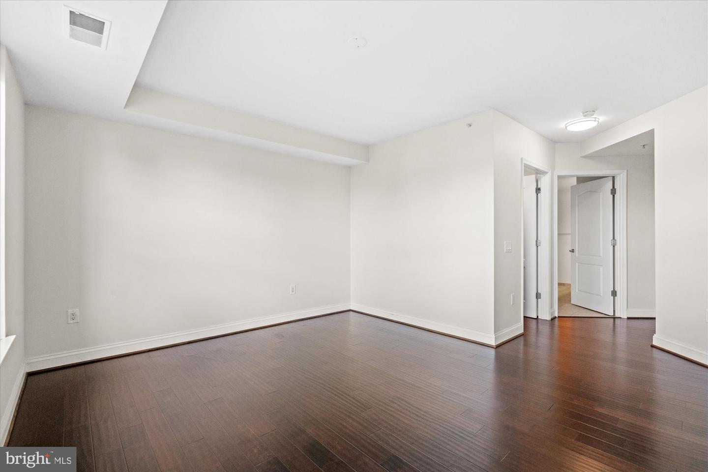 1111 Oronoco St #441 Property Photo 33