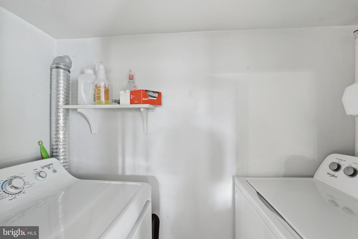 3727 Lyons Ln #3727 Property Photo 15