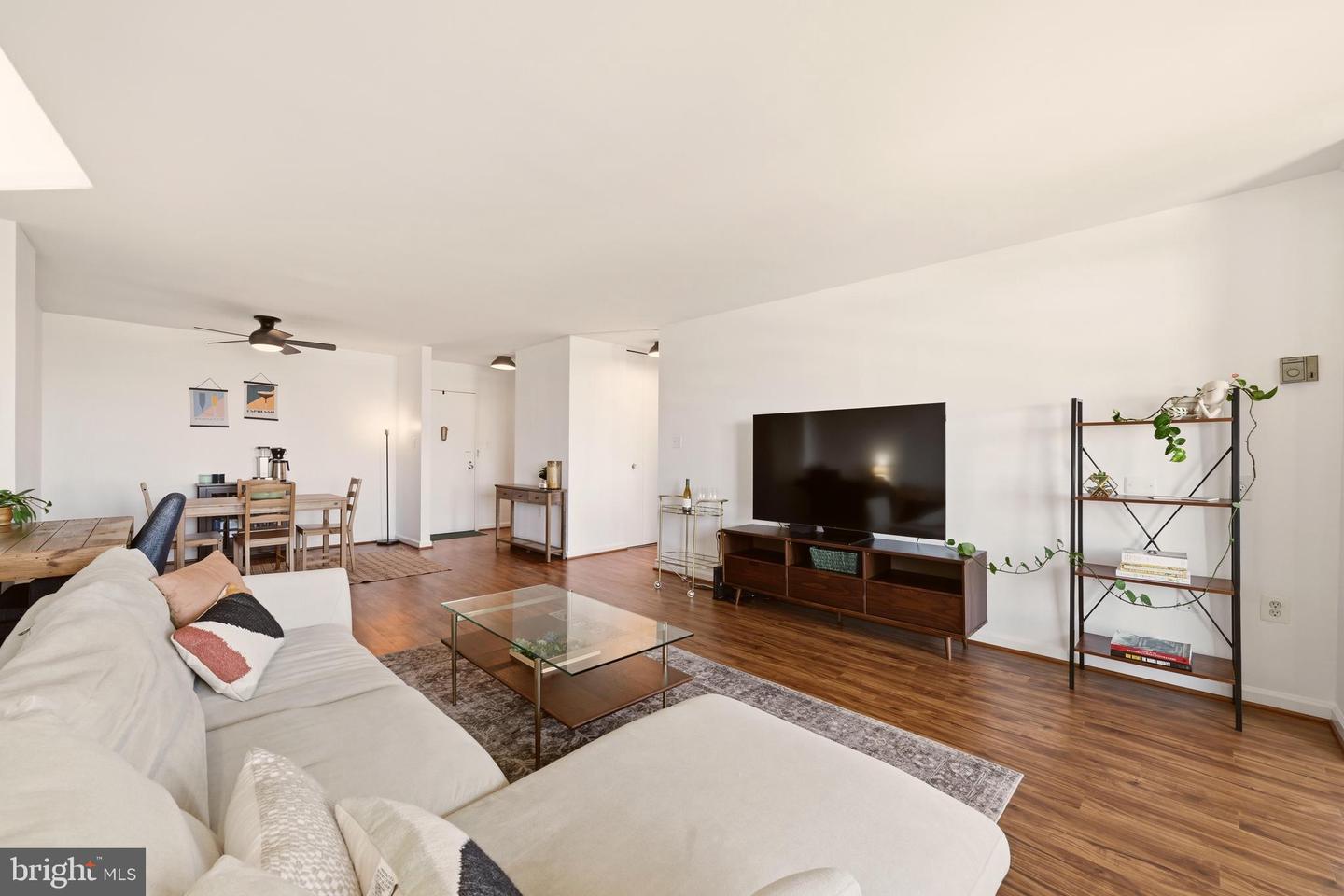 801 N Pitt St #1601 Property Photo 12