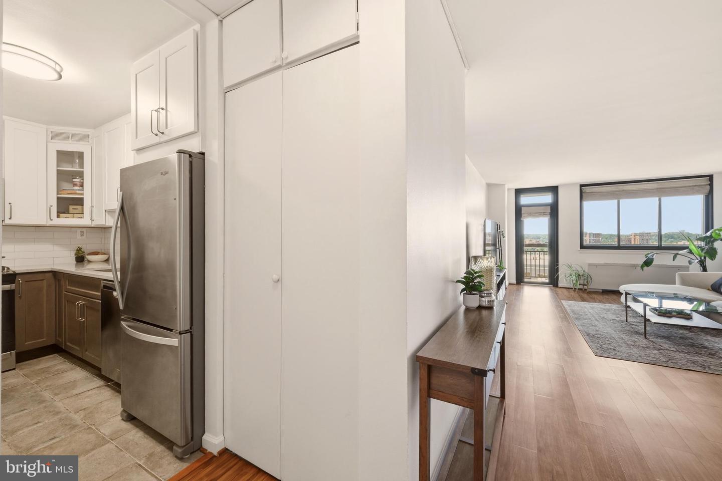 801 N Pitt St #1601 Property Photo 16