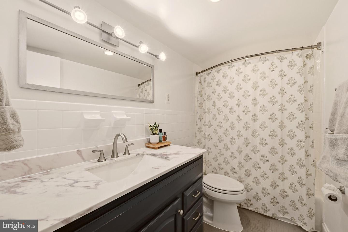 801 N Pitt St #1601 Property Photo 22