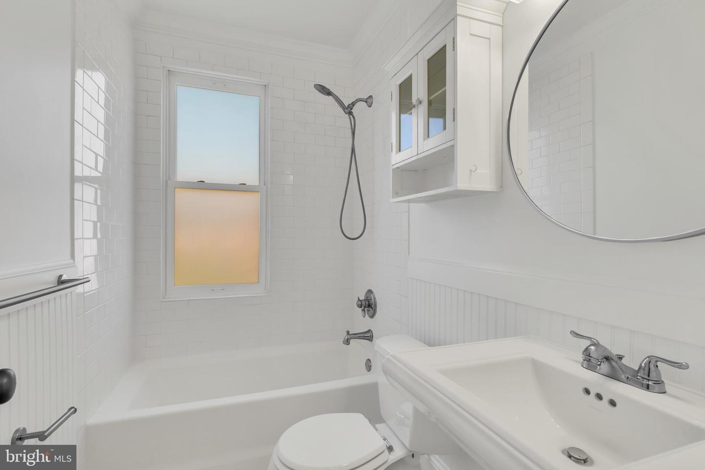 922 S Washington St #312 Property Photo 16