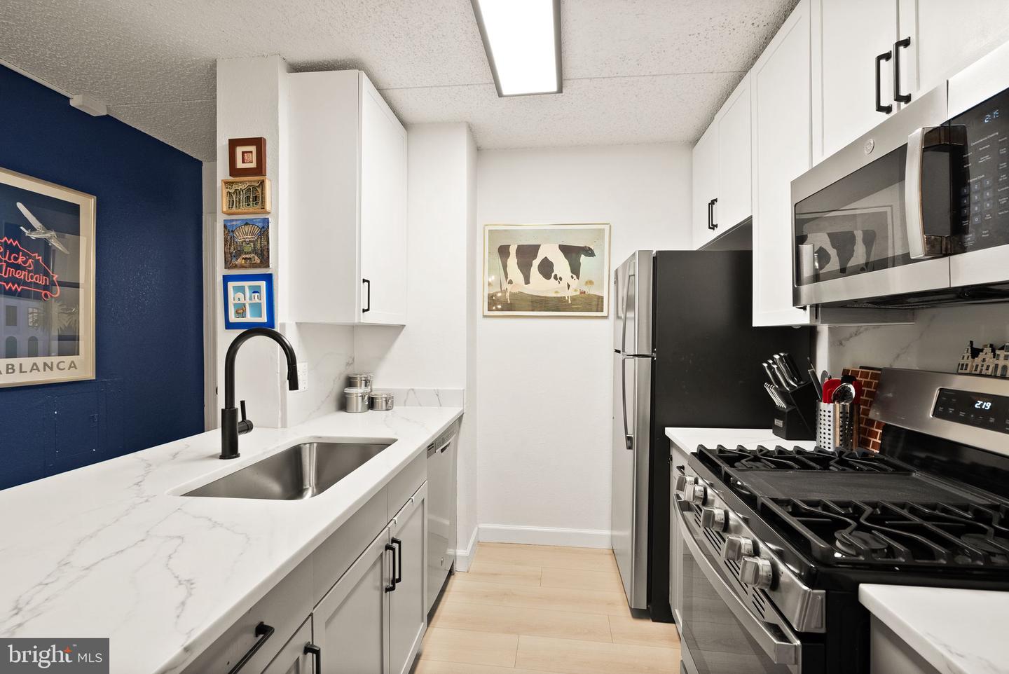60 S Van Dorn St #306 Property Photo 4