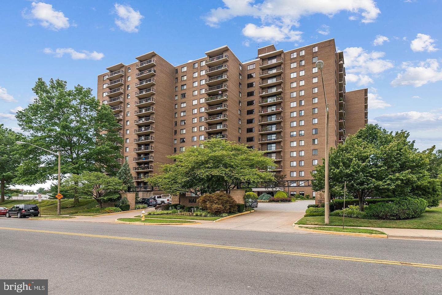 200 N Pickett St N #1513 Property Photo 1