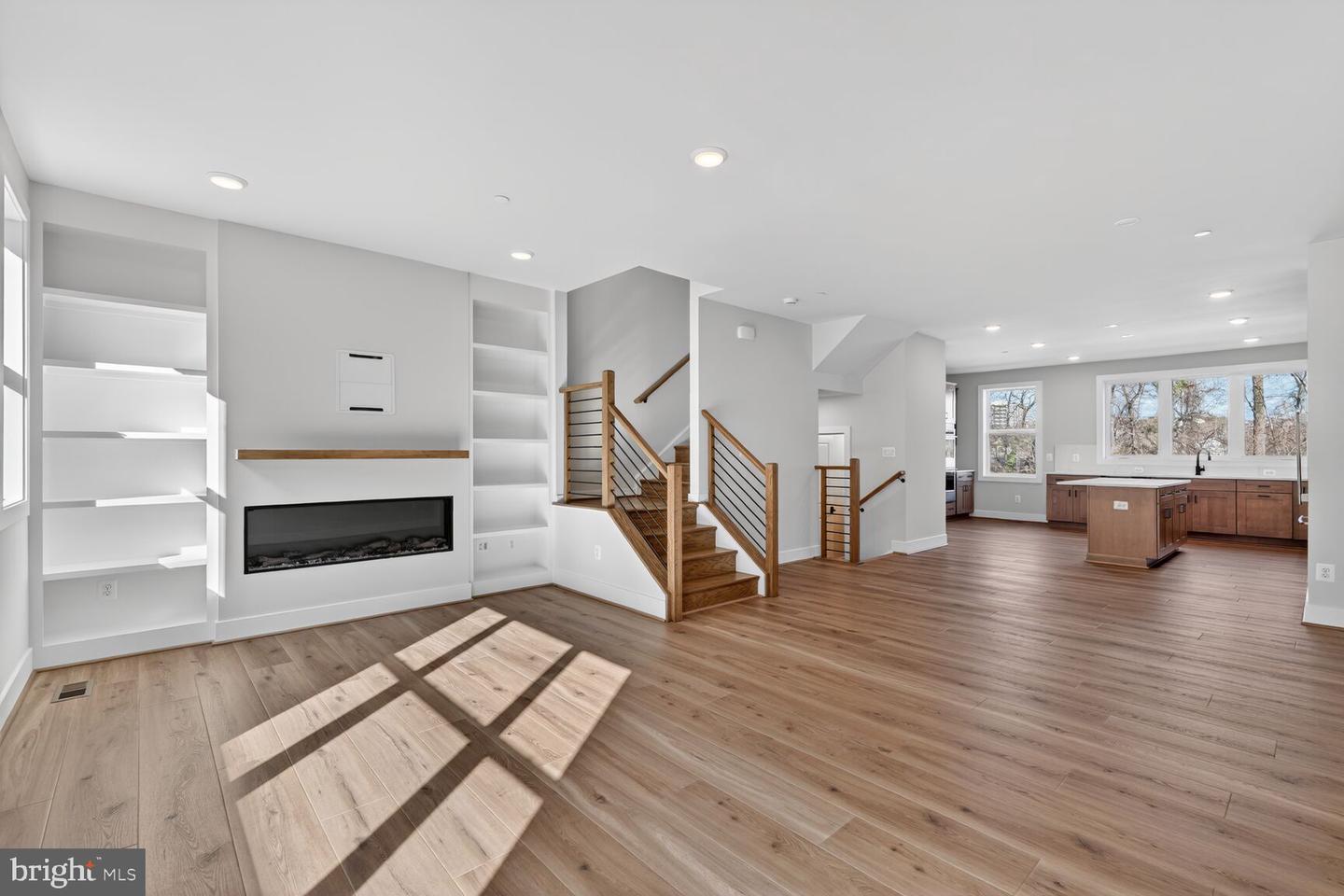 4971 Lachlan Mews Property Photo 4