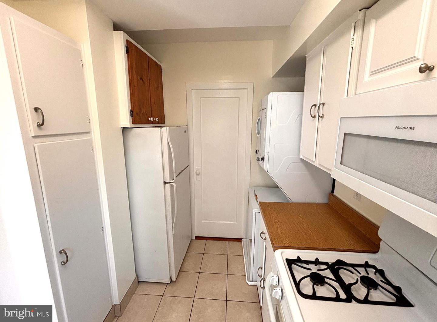 1643 Preston Rd Property Photo 3