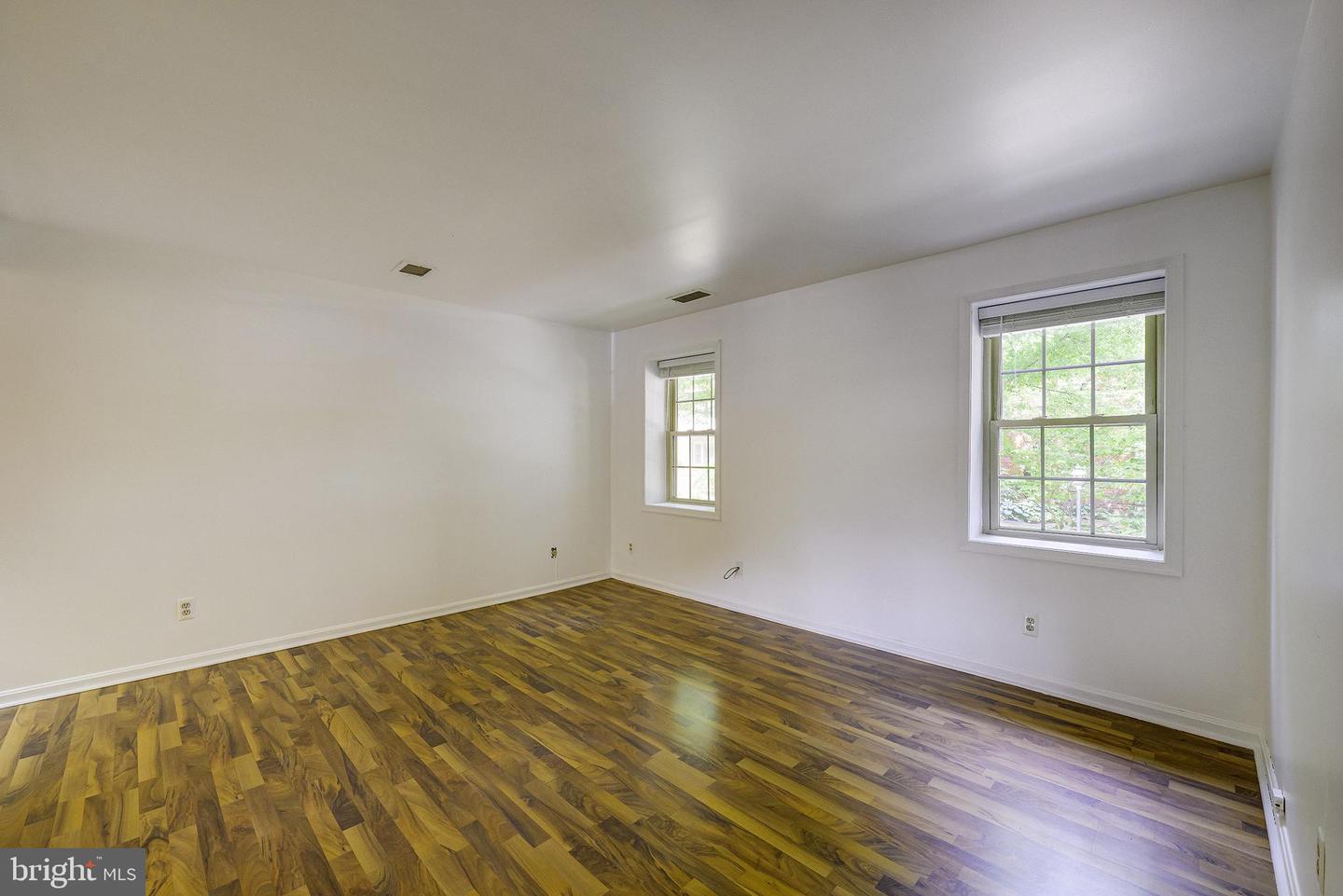 1403 E Abingdon Dr #2 Property Photo 6