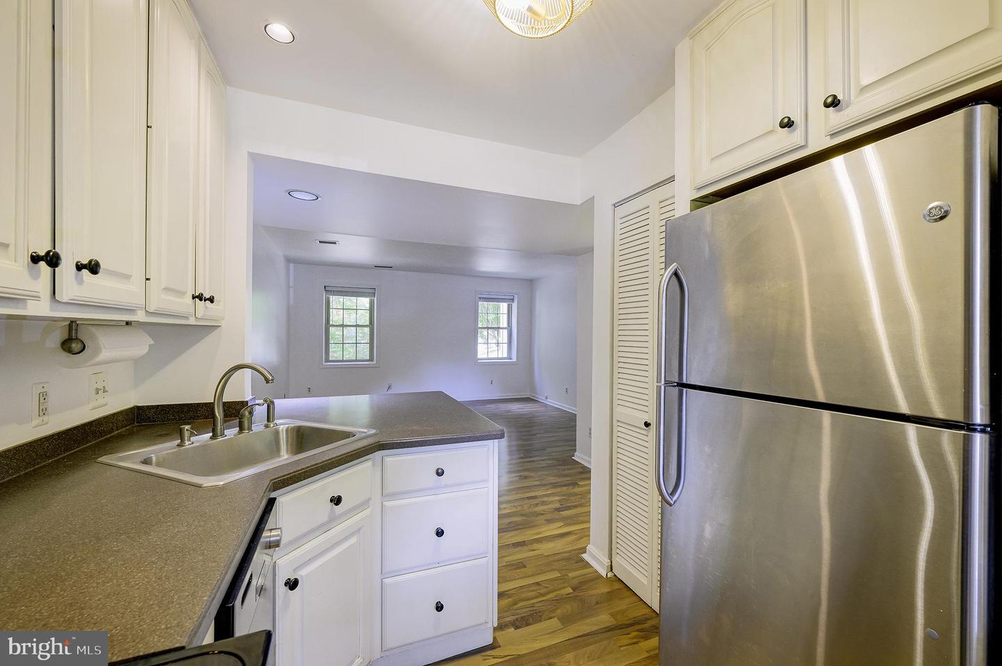 1403 E Abingdon Dr #2 Property Photo 13