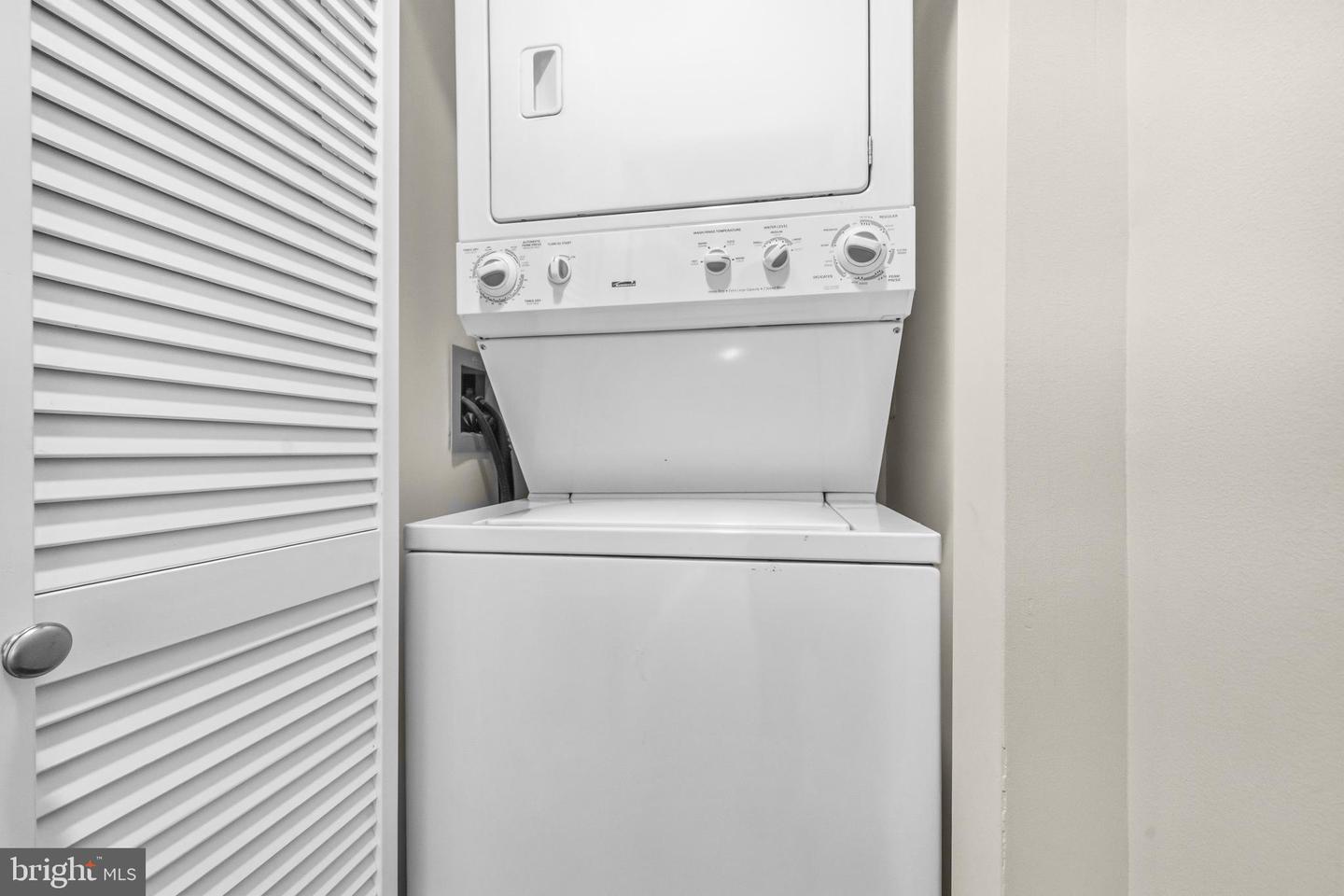 1100 Quaker Hill Dr #129 Property Photo 24