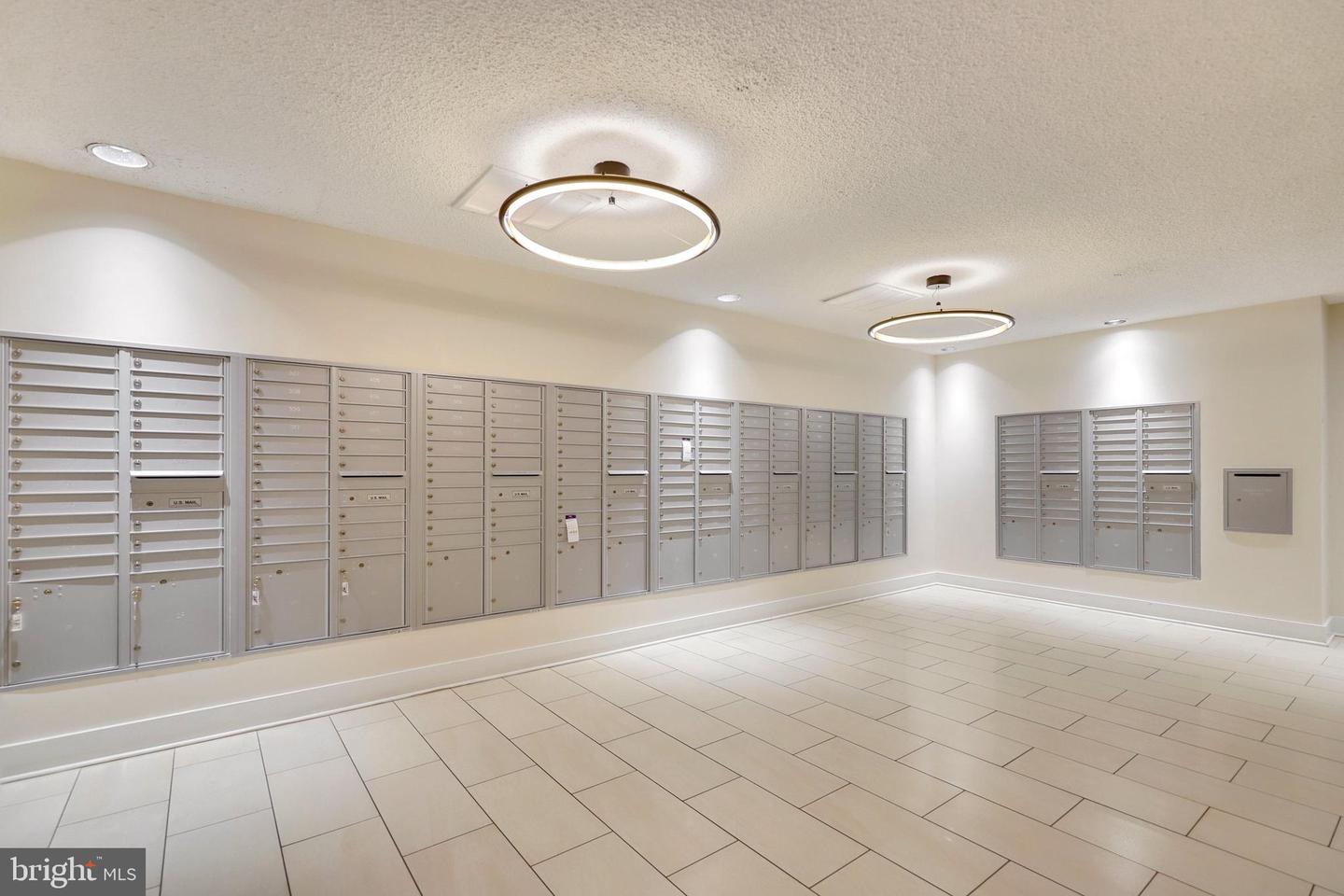 6101 Edsall Rd #211 Property Photo 17