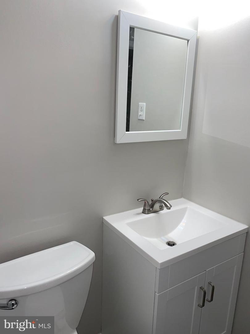 6220 Edsall Rd #401 Property Photo 13