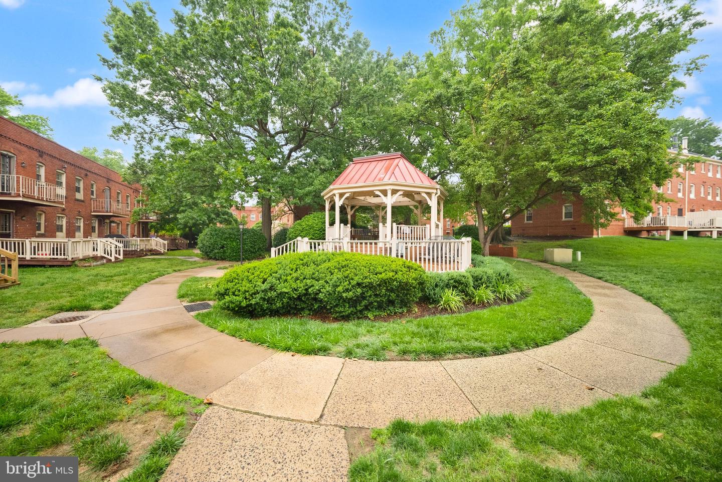 1311 E Abingdon Dr #4 Property Photo 17