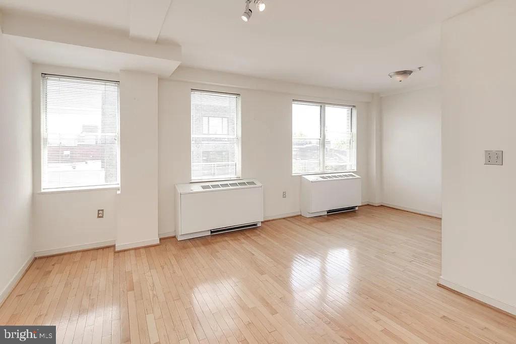 815 King St #4a Property Photo 10