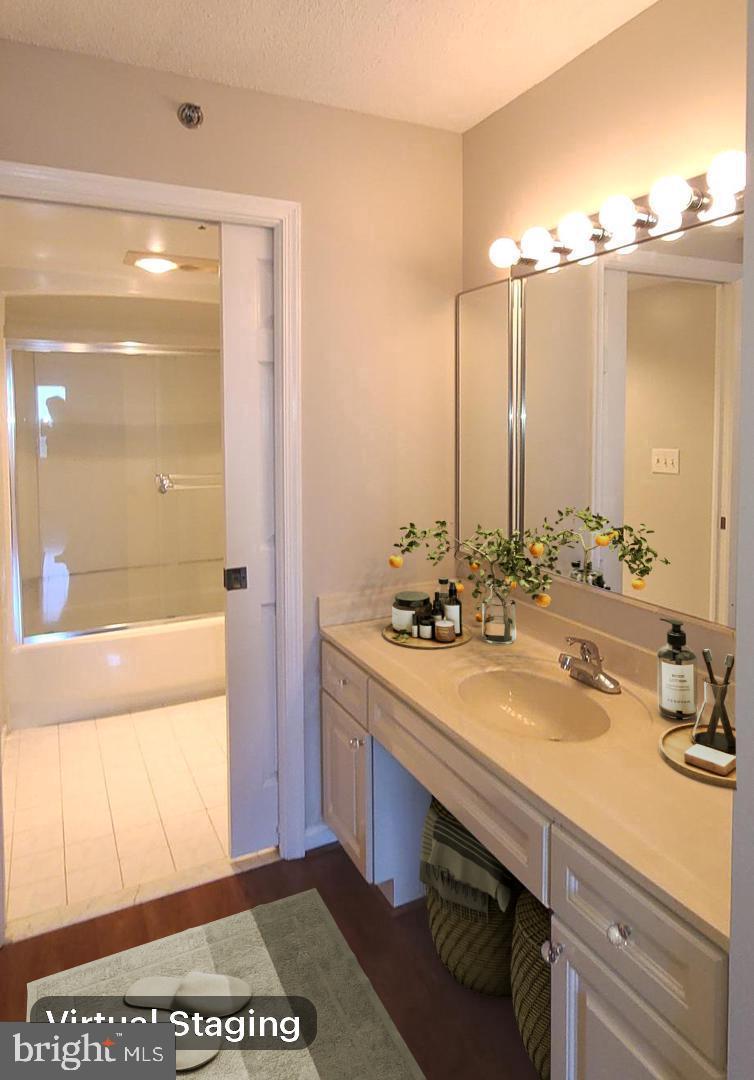 2121 Jamieson Ave #1906 Property Photo 16