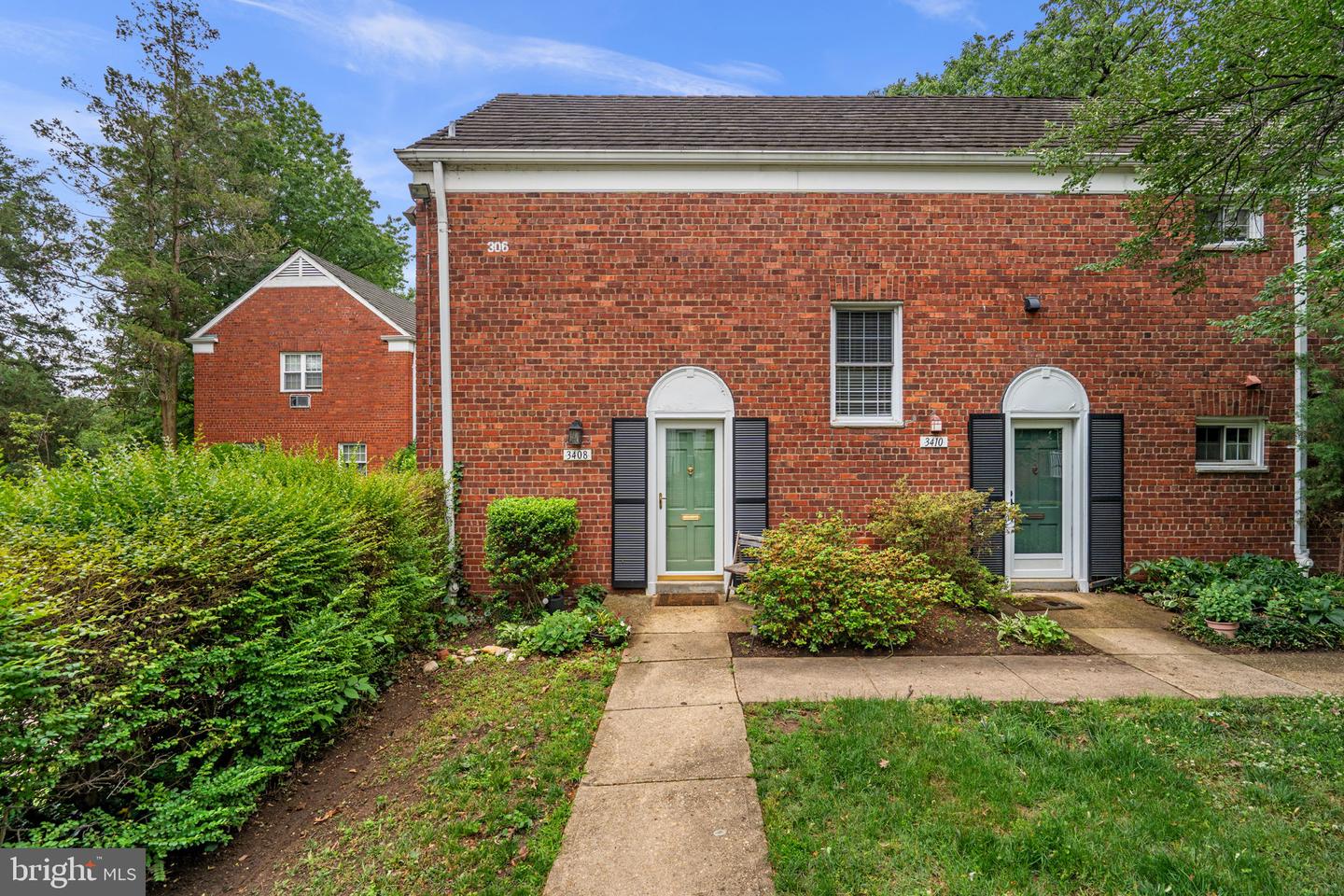 3408 Martha Custis Dr Property Photo 1