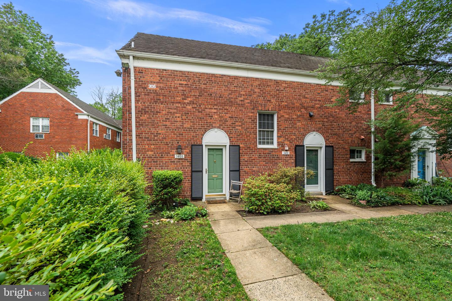 3408 Martha Custis Dr Property Photo 2