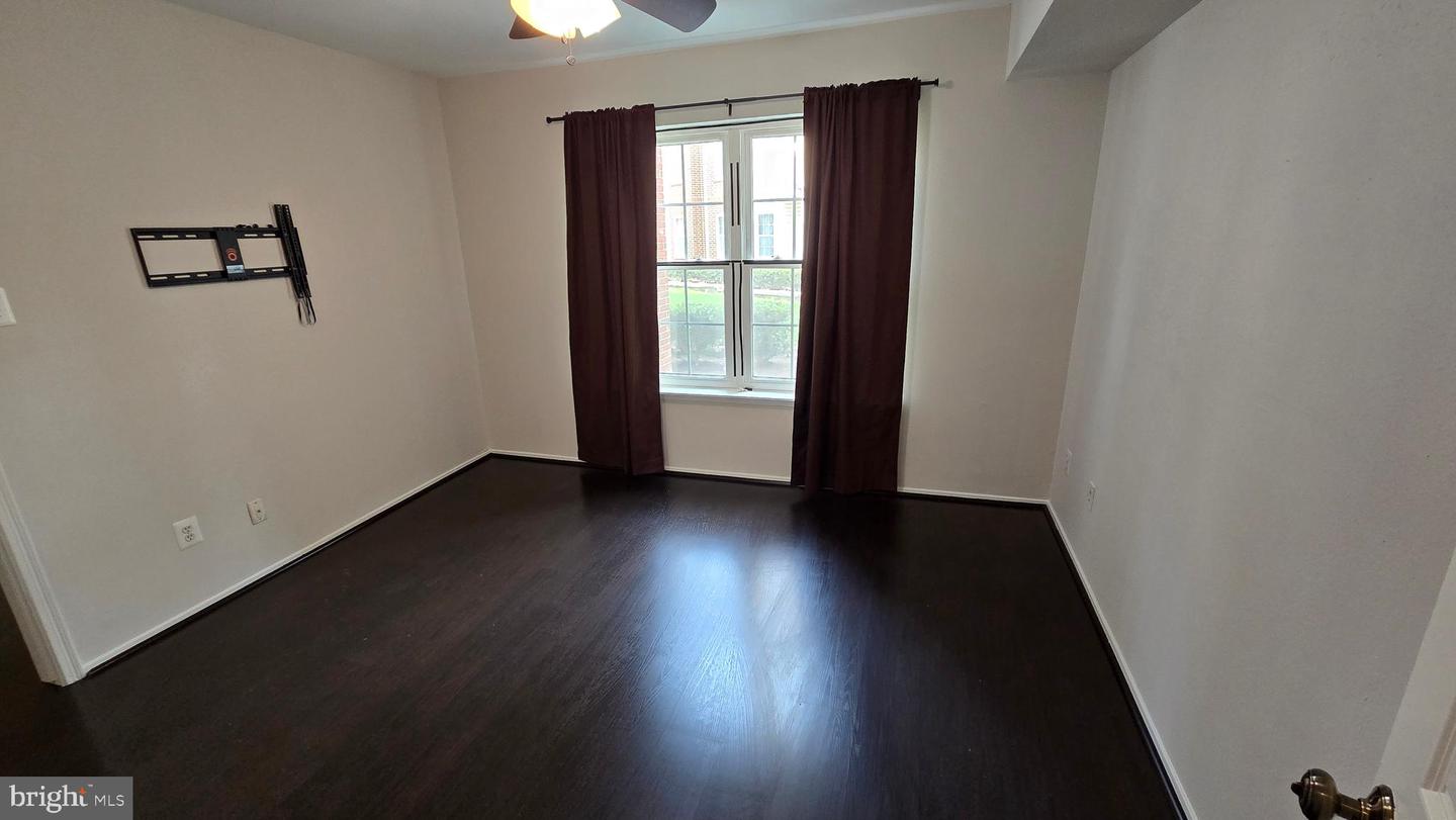 3307 Wyndham Cir #1166 Property Photo 17