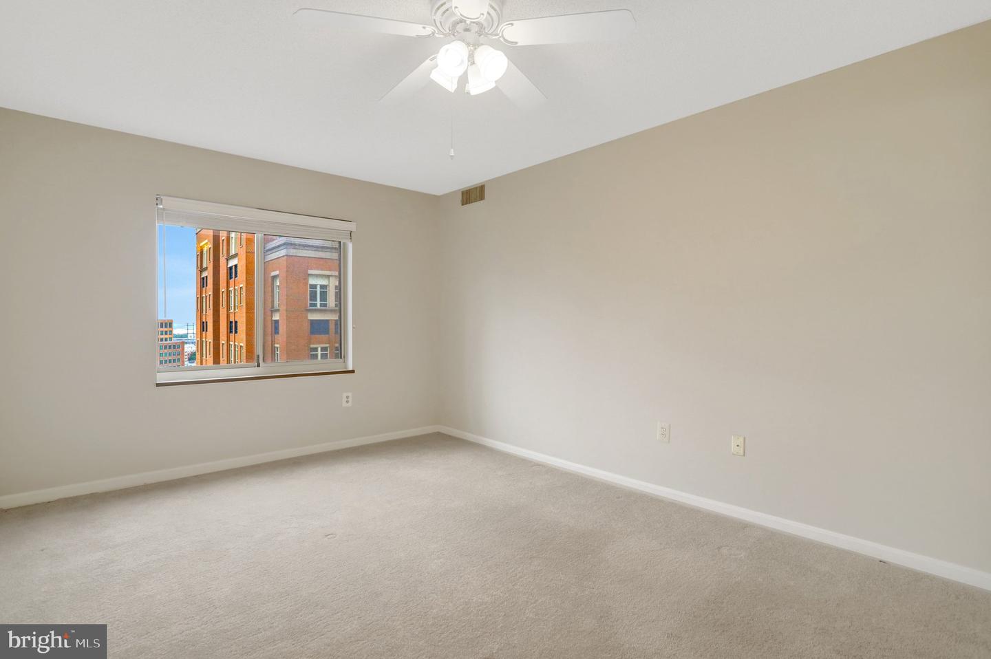 2151 Jamieson Ave #1604 Property Photo 27