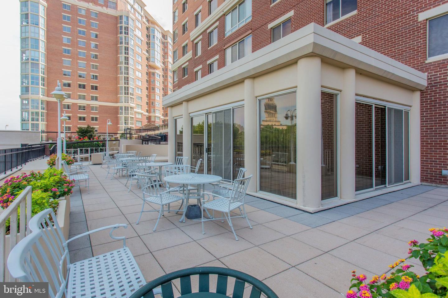 2151 Jamieson Ave #1604 Property Photo 46