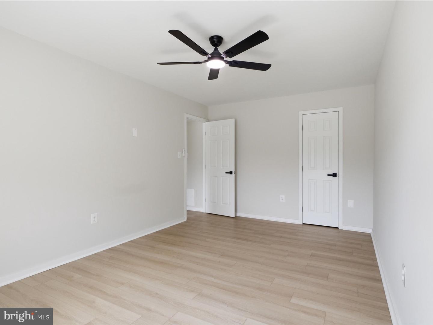 3200 S 28th St #202 Property Photo 18