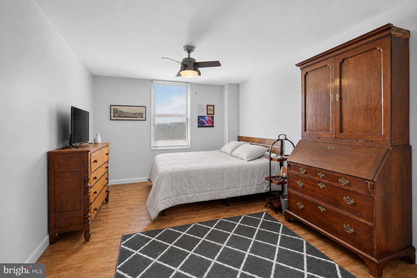 4600 Duke St #913 Property Photo 14