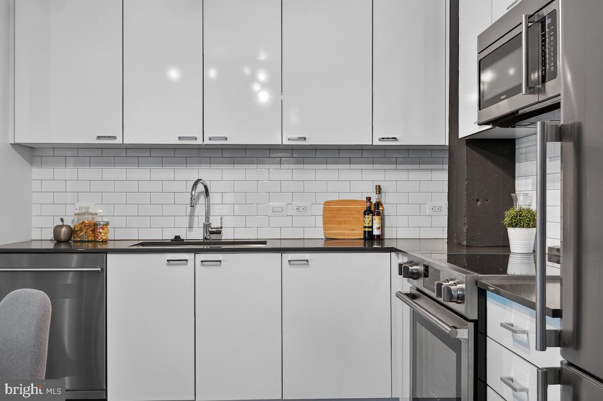 515 N Washington St #105 Property Photo 11