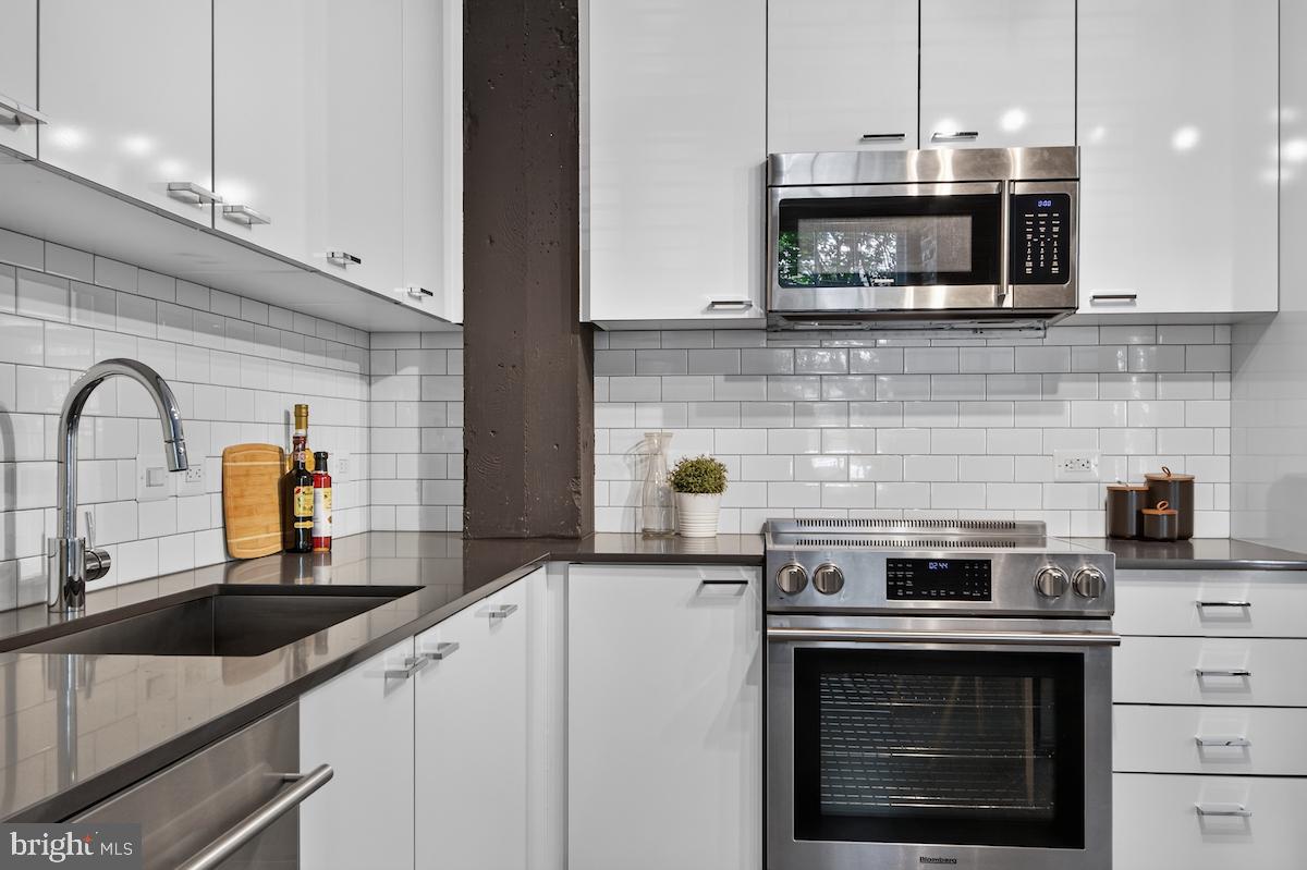 515 N Washington St #105 Property Photo 12
