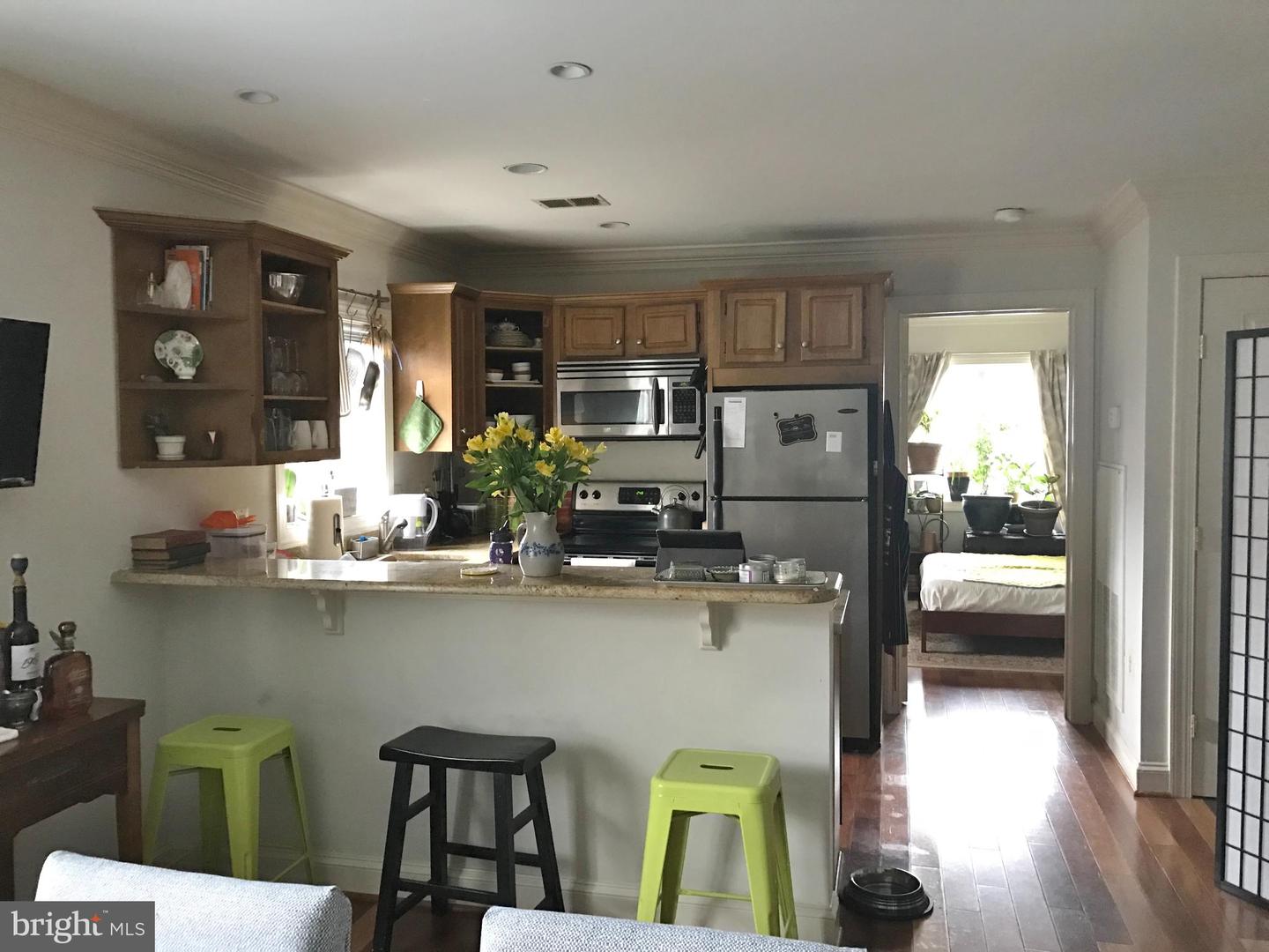 1219 Oronoco St #203 Property Photo 12