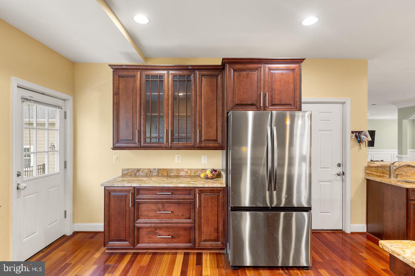 33 Donelson St Property Photo 12
