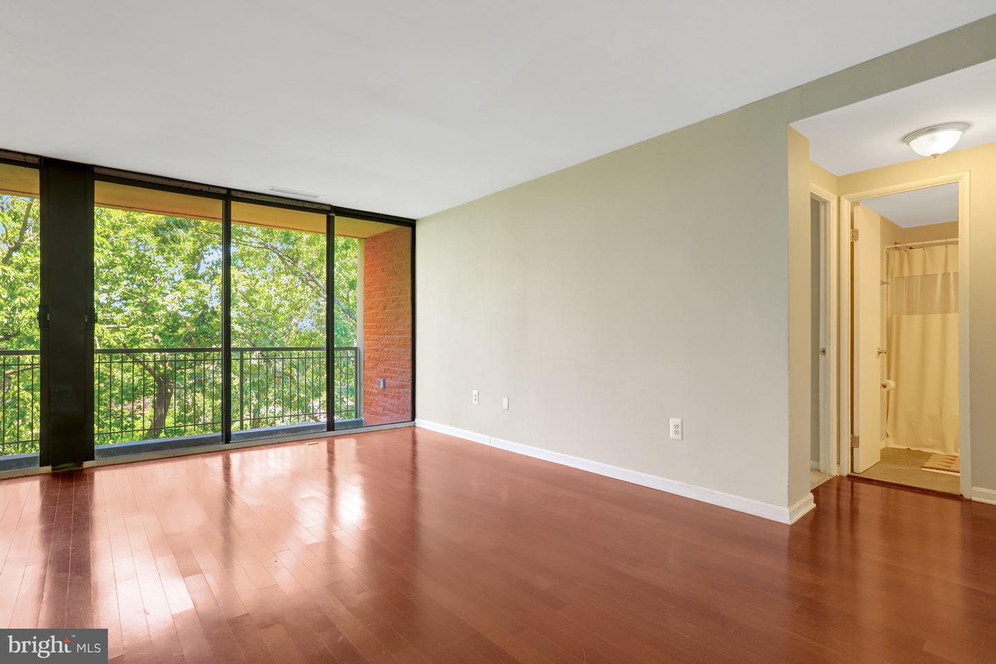 4 S Van Dorn #602 Property Photo 16