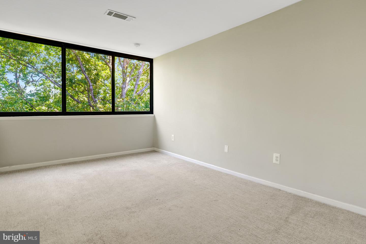 4 S Van Dorn #602 Property Photo 30